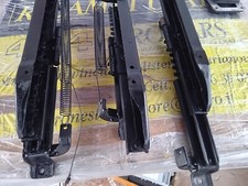 Guida sedile anteriore dx